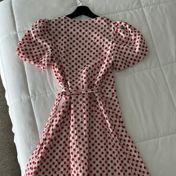 NWT Draper James Red and White Puff Sleeve Embroidered Wrap Dress - Picture 3 of 7